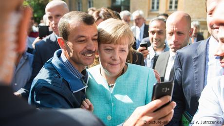 Bundeskanzlerin Angela Merkel Besuch BAMF Außenstelle