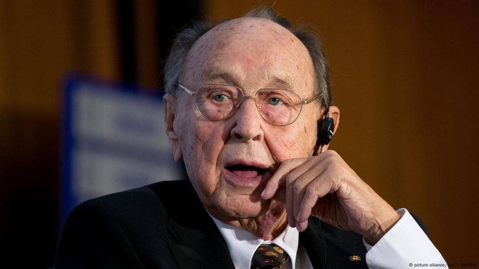 Former German Foreign Minister Hans Dietrich Genscher Dies Aged News Dw 01 04 16