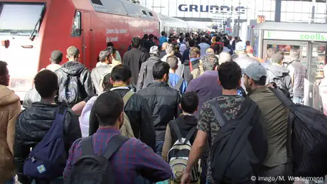 Flüchtlinge Hbf München Sonderzug Dortmund