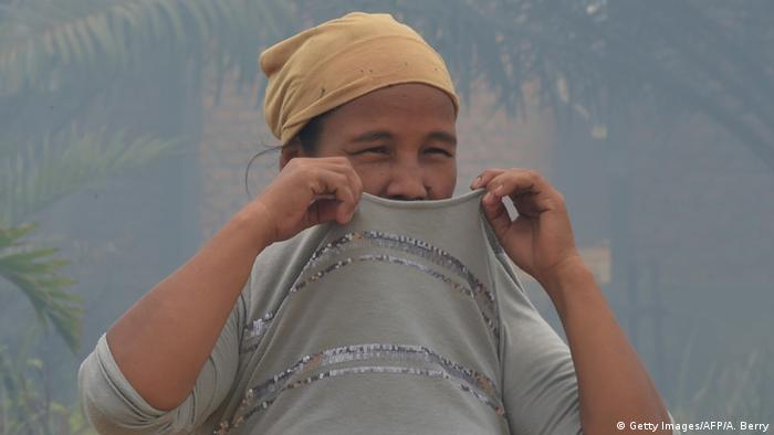 Indonesien Waldbrände Smog Bevölkerung