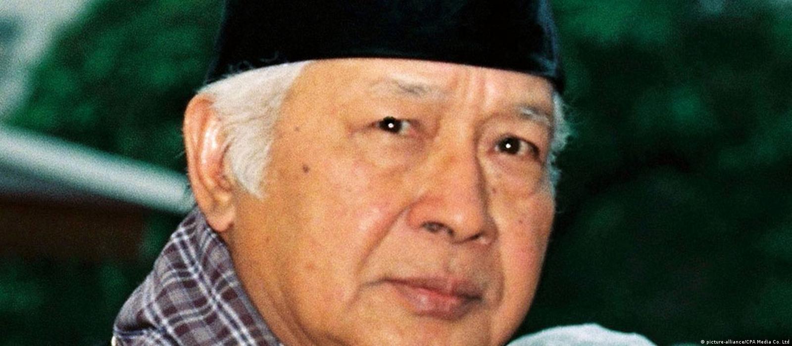 Penghargaan Negara kepada Soeharto: Wujud Kematangan dalam Melihat Sejarah