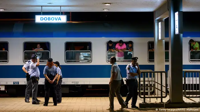 Slowenien Kroatien Grenze Flüchtlinge am Bahnhof Dobova