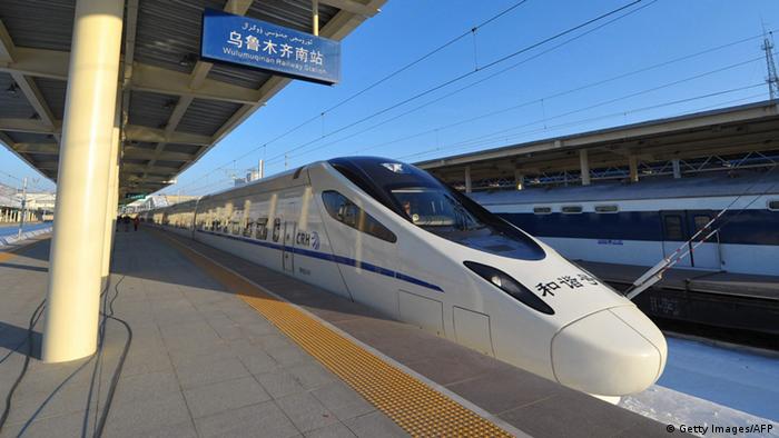 China Hochgeschwindigkeitszug in Urumqi