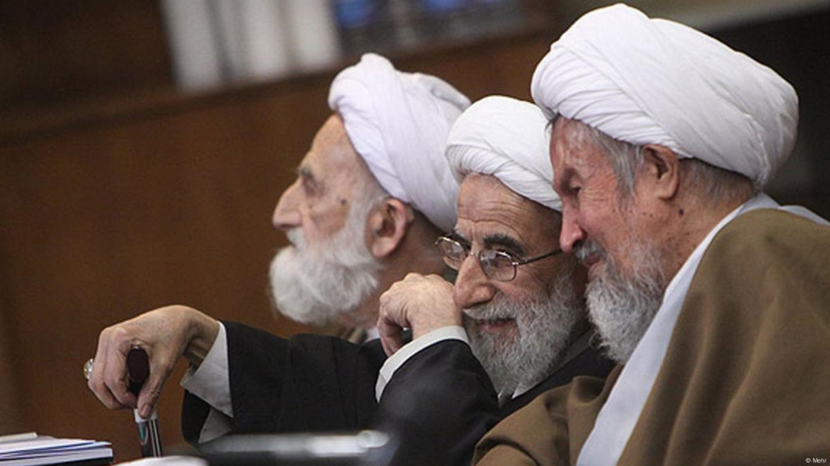 Nuclear deal becomes law in Iran – DW – 10/14/2015