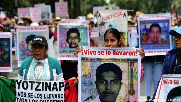 Mexiko Proteste Jahrestag vermisste Studenten aus Ayotzinapa (Foto:RONALDO SCHEMIDT/AFP/Getty Images)