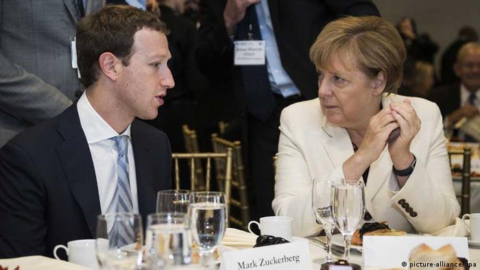 Merkel with Facebook Founder Zuckerberg, Copyright: dpa - Bildfunk