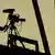 Телеоператор во время съемки спортивного состязания  (фото из архива)