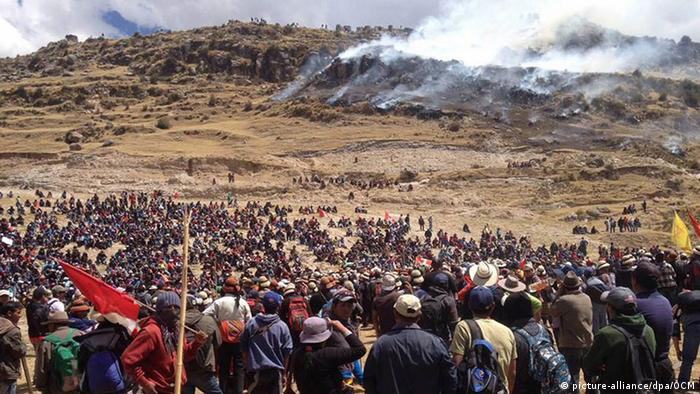 Protest gegen Kupfermine Las Bambas in Peru
