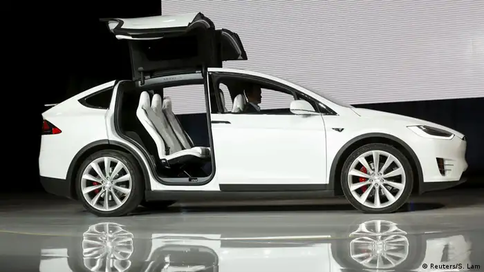USA Tesla Motors Model X SUV