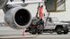 Flugzeug wird betankt Foto: Andreas Gebert/dpa Flugzeug wird betankt Foto: Andreas Gebert/dpa