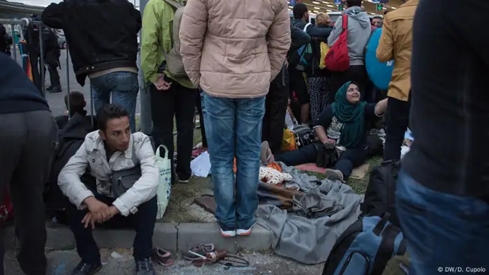 Freiwillige Flüchtlingshelfer auf dem Balkan (Foto: Diego Cupolo)