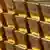 Золотые слитки в хранилище Бундесбанка во Франкфурте-на-Майне