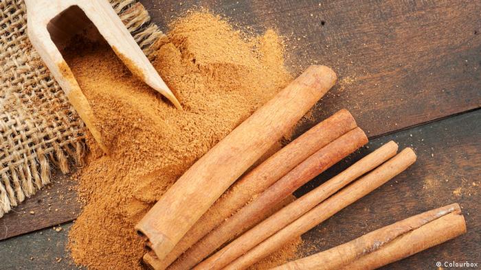 Healthy and Healthy Cinnamon (Colourbox)