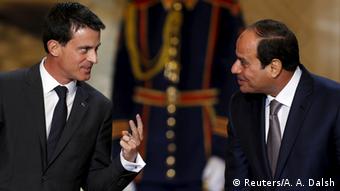Kairo Ägypten Frankreich Vertragsunterzeichnung Lieferung Kriegsschiffe Vals und al-Sisi