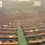 Kosovo Tränengas im Parlament