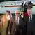Außenminister Steinmeier (Mitte) bei seiner Ankunft in Saudi-Arabien (Foto: dpa)