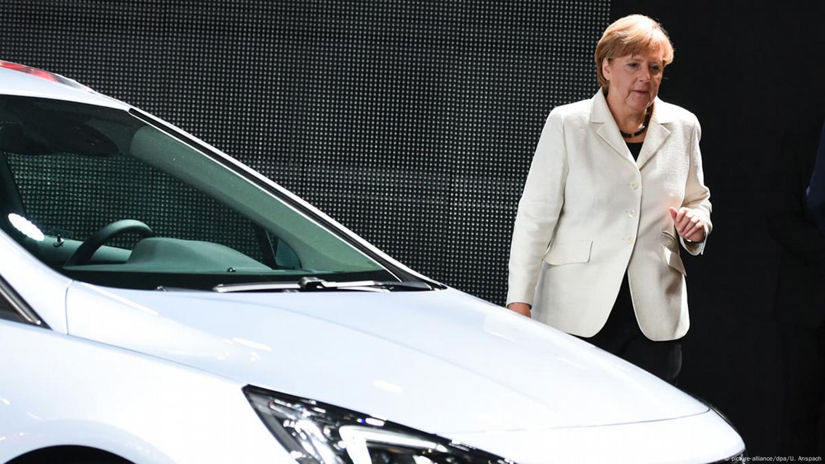 PSA-Chef gibt Merkel Garantien für Opel – DW – 21.02.2017