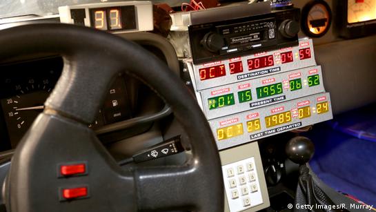Zurück in die Zukunft: Von wegen DeLorean – Zeitmaschine sollte  ursprünglich ein Kühlschrank sein - TV SPIELFILM