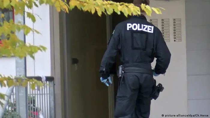 Wohnhaus Bamberg Bayern Razzia wegen Rechtsextremismus Polizei