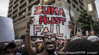 Südafrika Johannesburg Studentenproteste Ausschreitungen Zuma must fall