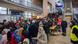 Flüchtlinge im Messebahnhof Hannover-Laatzen (Foto: picture-alliance/dpa/P. von Ditfurth) Flüchtlinge im Messebahnhof Hannover-Laatzen (Foto: picture-alliance/dpa/P. von Ditfurth)