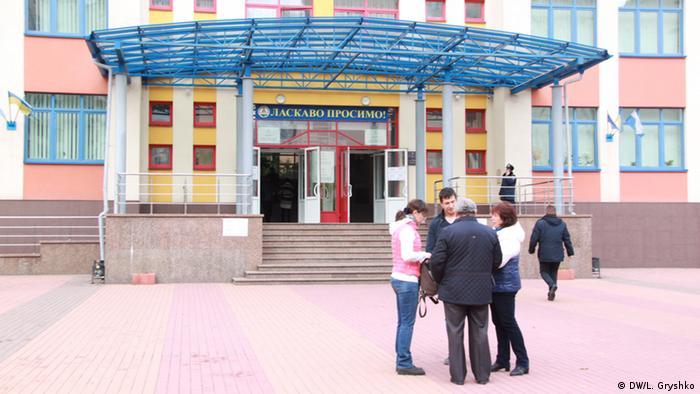 Зараз українські випускники можуть складати ЗНО лише з тієї кількості предметів, яка визначена МОН