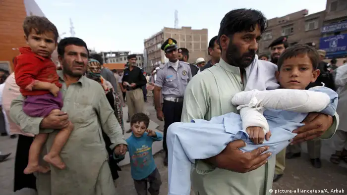 Pakistan Erdbeben Zerstörung in Peschawar