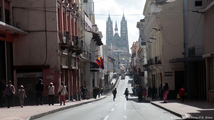 Ecuador Quito Stadtansicht (Imago/Zuma Press/P.R. Bravo)