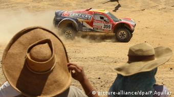 El rally Dakar dañó el enorme patrimonio cultural de Nasca.