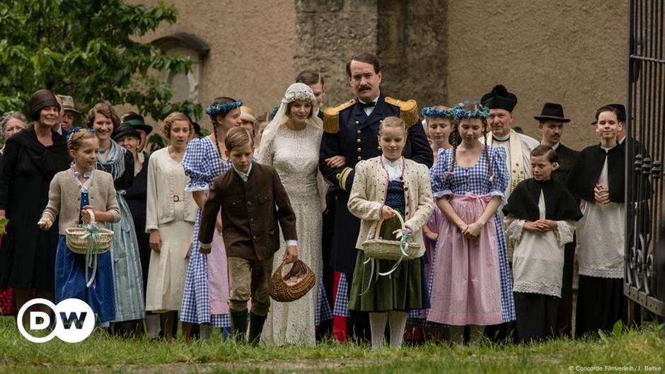 Sound Of Music Remake Gets New Twist But Keeps The Kitsch Film Dw 03 11 15