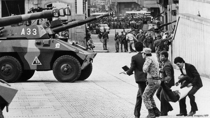 Kolumbien Stürmung des Obersten Gerichts durch Guerillas 1985 Verletzter