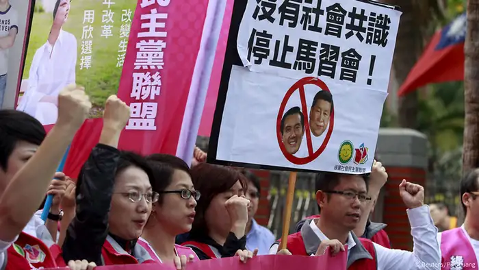 Taiwan Proteste gegen Präsidententreffen Ma Ying-jeou und Xi Jinping
