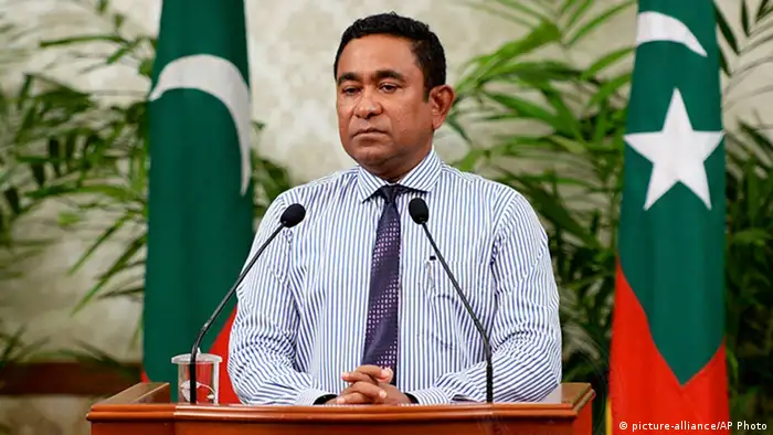 Malediven Präsident Abdulla Yameen verhängt Notstand