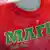 Манекен в футболке с надписью латинскими буквами: "Mafia. Made in Italia".