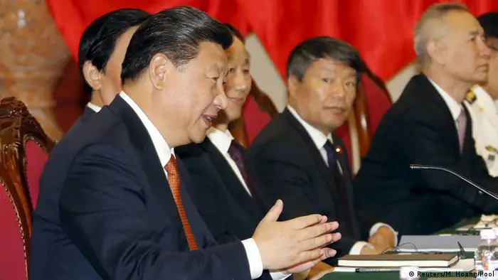 China Xi Jinping in Vietnam