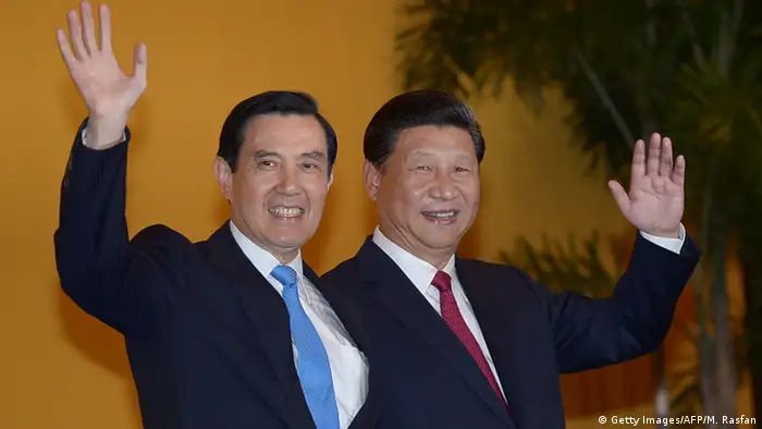 台湾前总统马英九与中国国家主席习近平2015年于新加坡举办历史性会晤