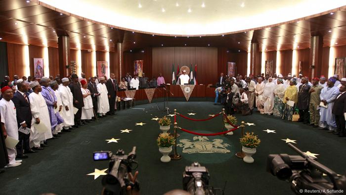 Nigeria's President Muhammadu Buhari swears in ministers into his cabinet in Abuja, Nigeria November 11, 2015