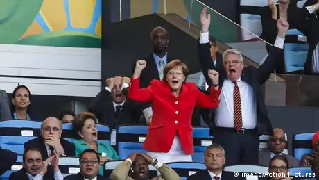 Merkel und Gauck beim Fußball-WM-Finale in Rio (13.07.2014) - Action Pictures (Imago)