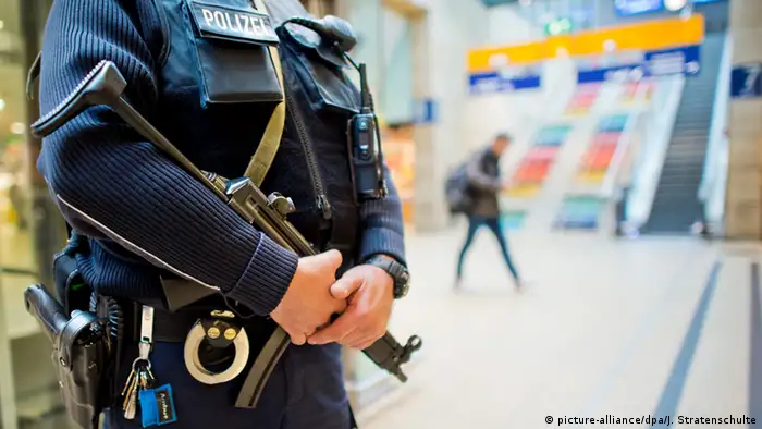 Deutschland Polizei Sicherheit nach Anschlag in Paris