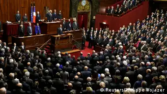 Frankreich - Präsident Hollande spricht vor der Nationalversammlung und dem Senat