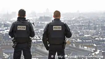Symbolbild - Polizei in Paris