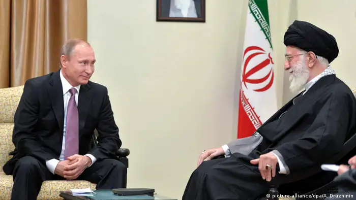 Iran Wladimir Putin mit Ayatollah Ali Khamenei