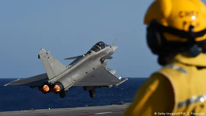 Frankreich Flugzeugträger Charles de Gaulle Einsatz Syrien IS