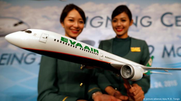 Taiwan Boeing 787 Modell EVA Air (picture-alliance/dpa/R.B. Tongo)