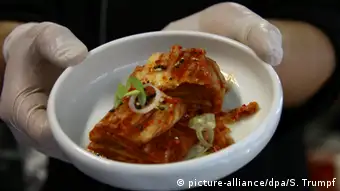 Deutschland Südkorea Gericht im Restaurant Kimchi Princess in Berlin