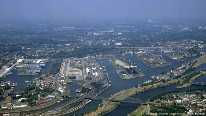 Duisburg port 
