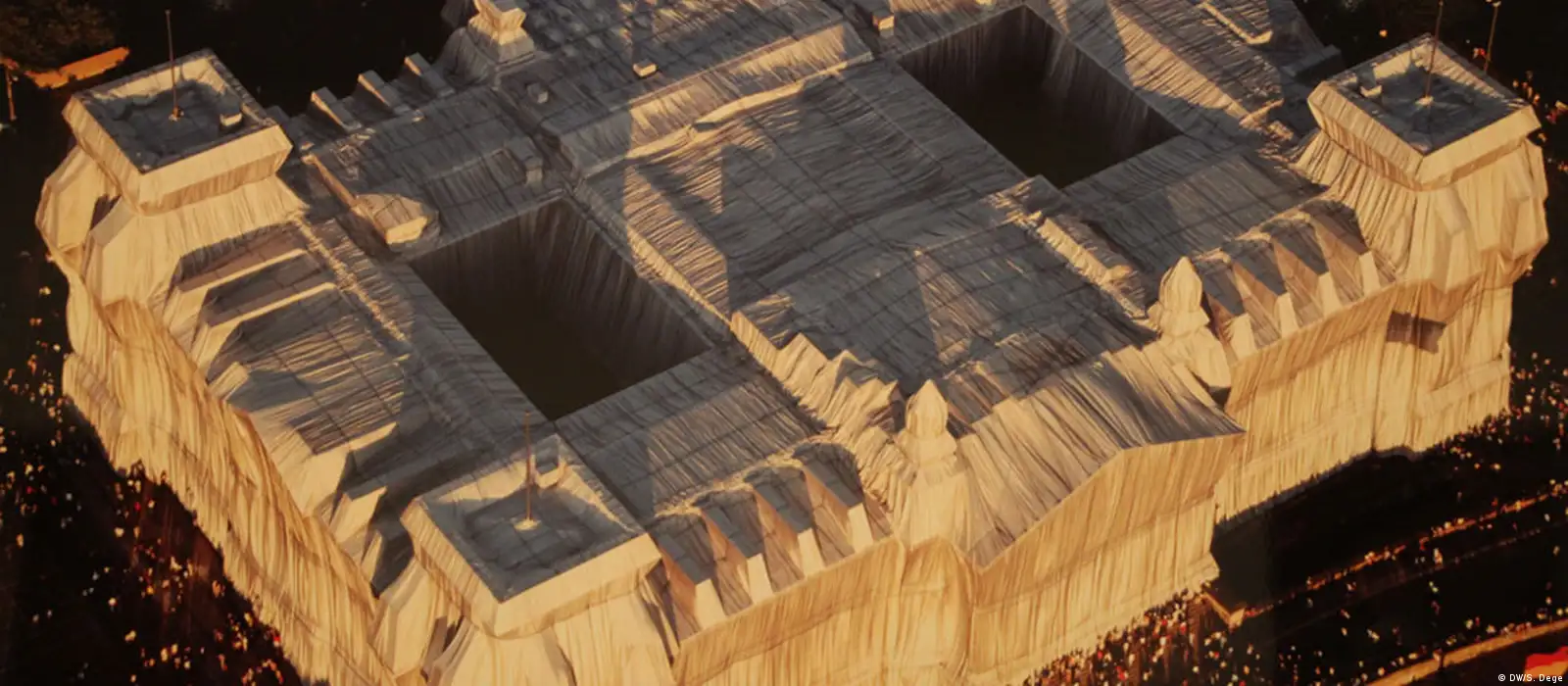 How Christo's 'Wrapped Reichstag' changed Berlin's image