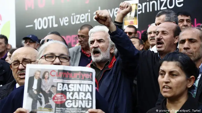 Türkei Istanbul Protest gegen Inhaftierung Can Dundar