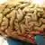 Neuroscientists of the University Leipzig are Holding a brain in the Hands (photo: dpa)