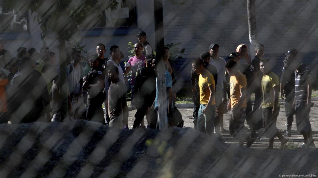 Pandilleros se amotinan en cárcel de Guatemala y toman a guardias de rehenes | Las noticias y análisis más importantes en América Latina | DW | 04.09.2020